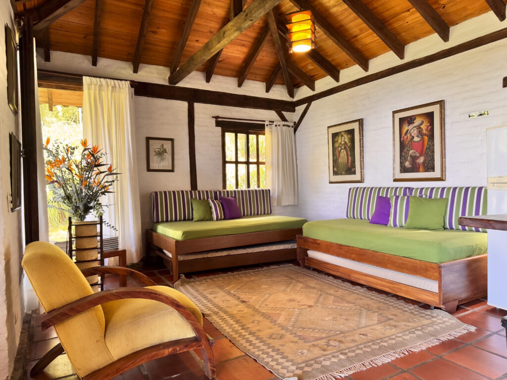Cabana-Interior_92-1024x768-1